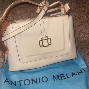 Brand new Antonio bag without tags😍